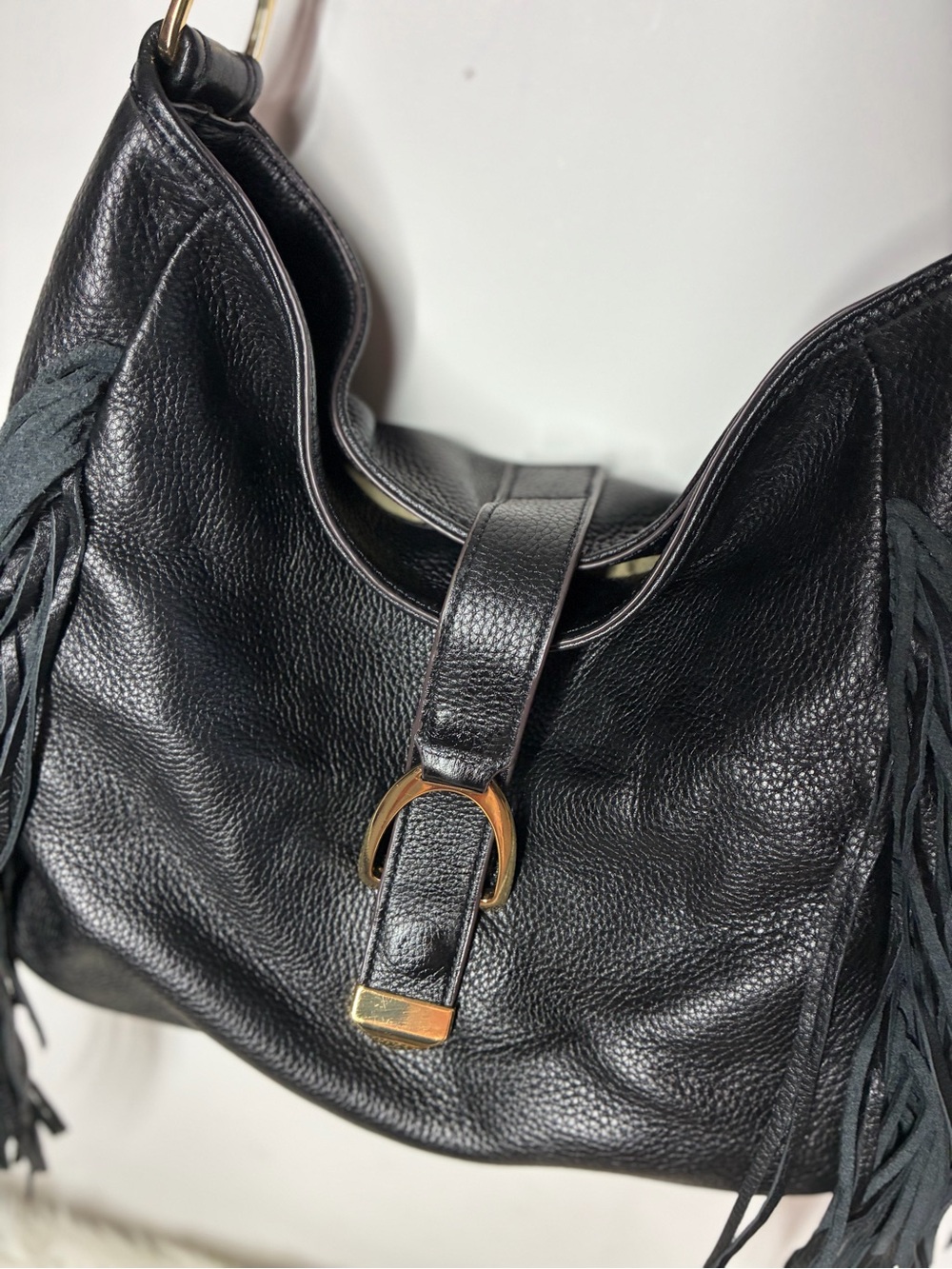 G.I.L.I. Black Leather Fringe Shoulder Bag - Picture 2 of 10